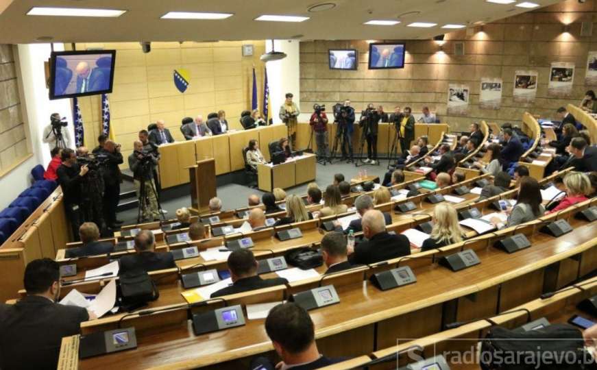 Parlament FBiH: Objavljen sastav od 98 zastupnika, najviše ih iz SDA i SDP-a
