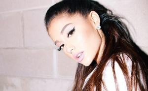 Ariana Grande predstavila bizarni video za pjesmu Breathin