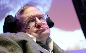 Hawking u jednom od posljednjih radova poslao zastrašujuće upozorenje