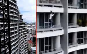 Smrtonosni selfi: Žena pala sa 27. sprata dok se fotografirala