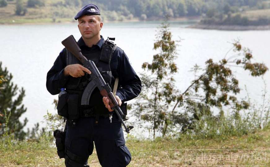 Kosovo glasalo za stvaranje nacionalne vojske unatoč srbijanskim prigovorima