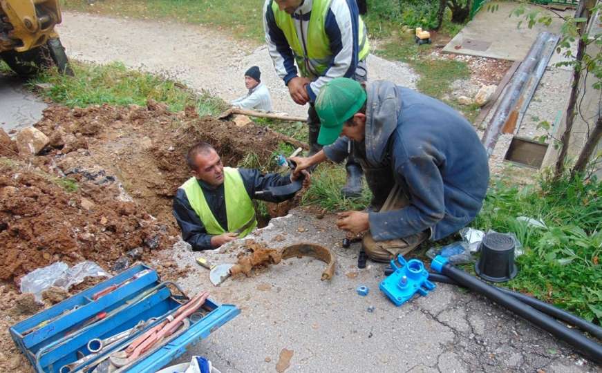 Problemi s vodosnabdijevanjem: Veliki dio Sarajeva i danas bez vode