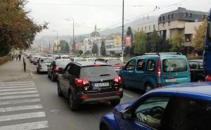 Zbog udesa u centru Sarajeva velike gužve