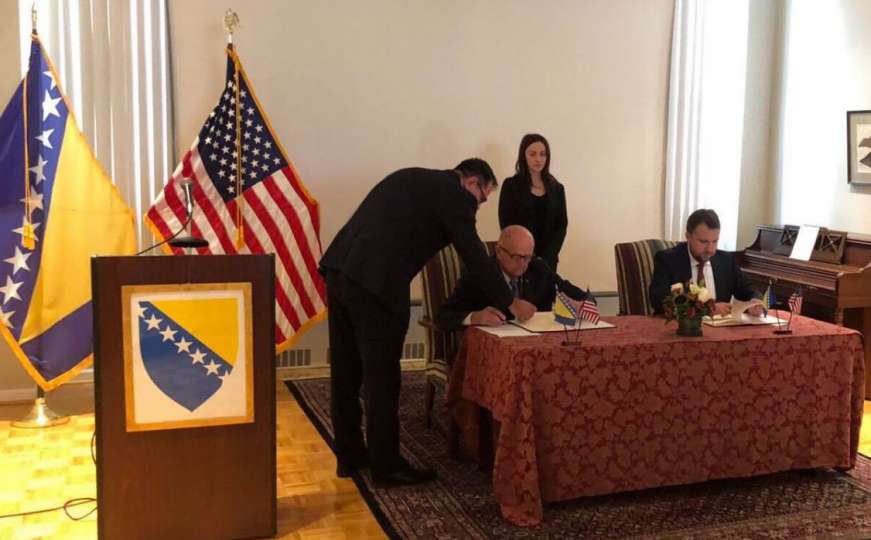 Gradonačelnik Skaka u Washingtonu potpisao inicijativu: Sarajevo bez mina do 2020!