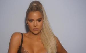 Nosi se pink: Khloe Kardashian objavila provokativnu fotografiju