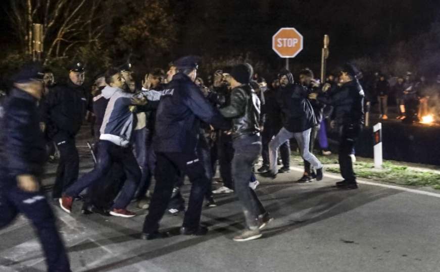 Potukli se migranti na GP Maljevac