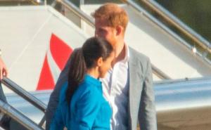 Prisilno sletjeli: Avion princa Harryja i Meghan prošao pravu dramu