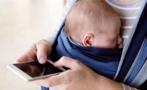 Posljedice su grozne: Roditelji, ostavite mobitele u prisutnosti djece