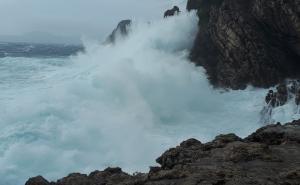 U Dubrovniku zabilježeni valovi viši od devet metara
