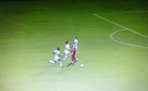 Ovako je kada Edin Džeko šalje po ćevape: Nestali u dvije sekunde