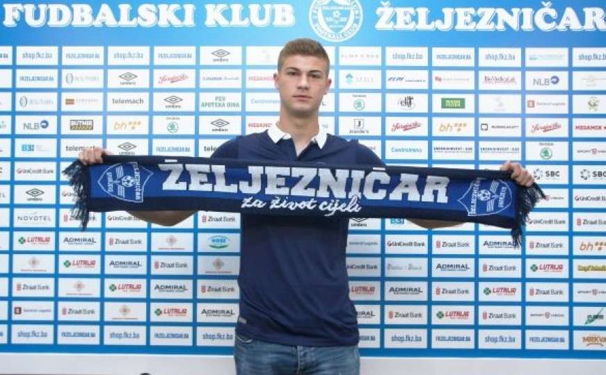 Dženan Osmanović potpisao prvi profesionalni ugovor s FK Željezničar 
