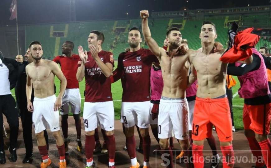 Slavlje navijača i igrača Sarajeva nakon pobjede