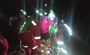 Drama na Kobiljači: Muškarac pao niz liticu, izvlačili ga pripadnici GSS Novi Grad