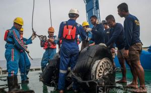 Otkriven detalj zbog kojeg je pao avion u Indoneziji: Zar je ovo moguće?