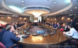 Počeli razgovori o formiranju vlasti u Kantonu Sarajevo