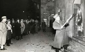 Objavljene do sada neviđene fotografije: Kobna Kristalna noć