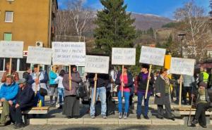 Mirno okupljanje protiv nelegalne gradnje hidroelektrane na rijeci Kruščici