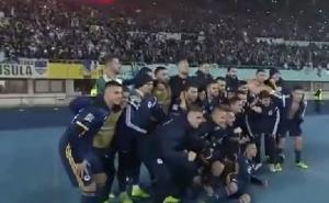 Zmajevi plasman među najbolje proslavili sa 20.000 Bosanaca i Hercegovaca