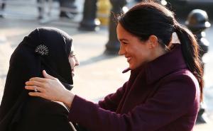 Trudna Meghan pomagala u pripremanju 200 obroka za stradale u požaru