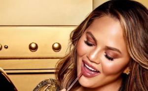 Najtraženiji model Chrissy Teigen zabranila fotografiranje svojih stopala