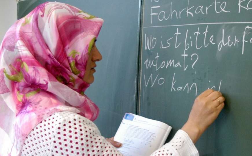 Berlin: Nastavnici nisu dali da radi pokrivena, pa joj isplatili odštetu