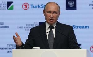 Putin: Svi smanjuju rezerve u dolarima, Amerikanci pucaju u sebe