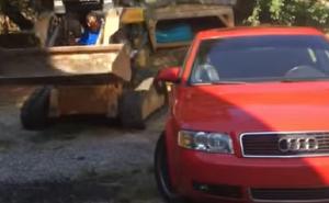 Otac uhvatio kćerku sa momkom u autu, a njegova osveta je sve šokirala