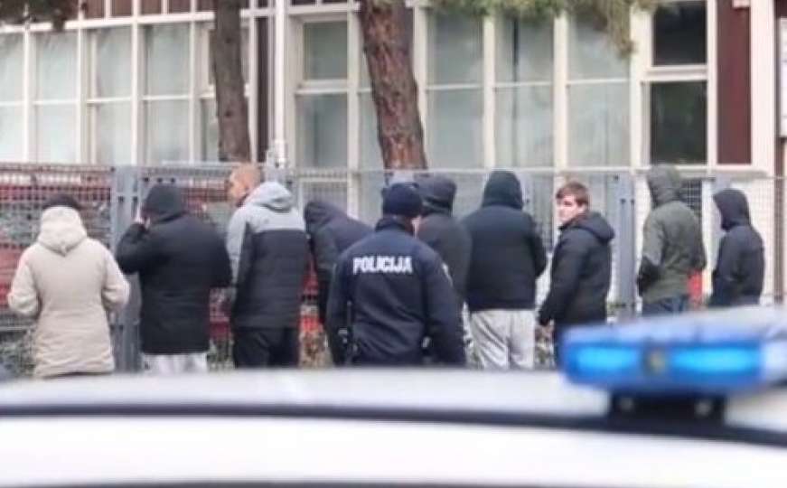 Potukli se BBB i Torcida u Zagrebu: Pogledajte kako ih policija postrojava i privodi