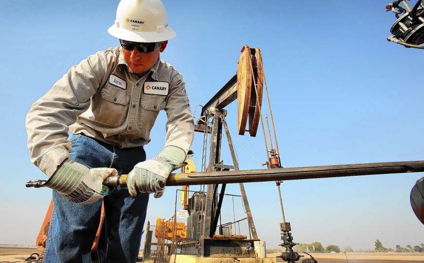 Cijene nafte blago porasle, Katar najavio napuštanje OPEC-a