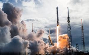 SpaceX obara rekorde: Lansirali raketu sa 64 satelita u svemir