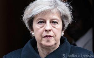 Hoće li premijerka May preživjeti glasanje o nepovjerenju