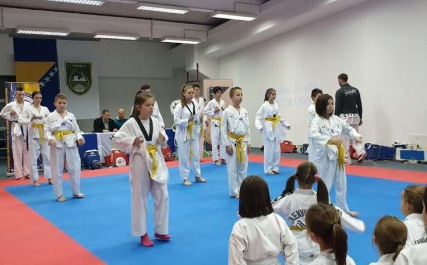 Vakufska banka uručila donaciju Taekwondo klubu Victory iz Vogošće