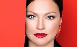 Nina Badrić u dekoltiranoj mini haljini: "Ta prirodna i raskošna ljepota"