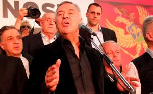 Milo Đukanović: Ne razumijem zašto Srbija zaoštrava odnose sa susjedima