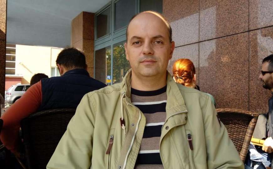 Specijalci na Trgu Krajine ne miruju: Uhapšen i novinar Vladimir Šušak