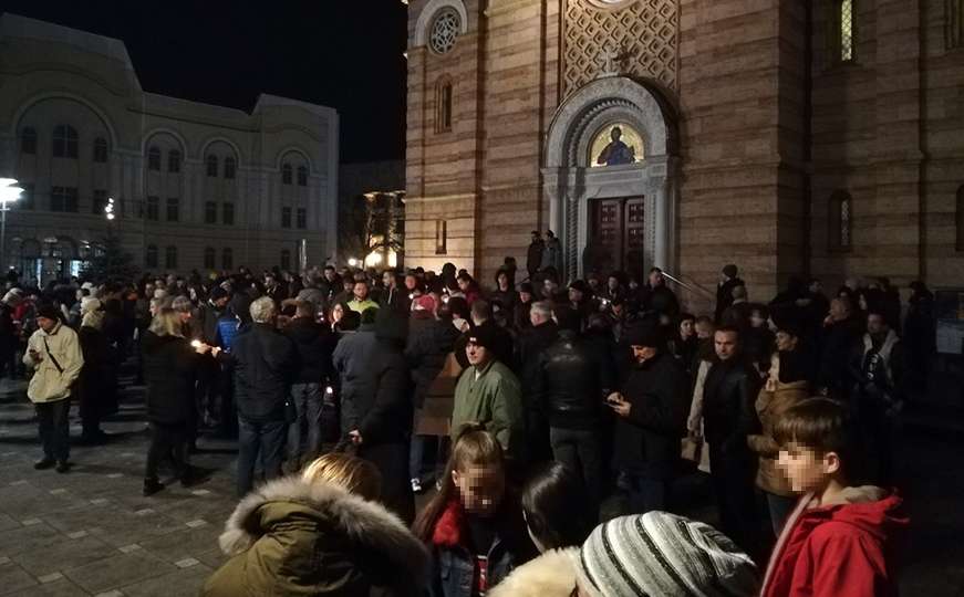 Davor zamolio građane da se raziđu: Ujutro u osam ide u Tužilaštvo