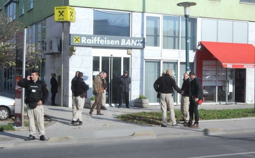 U Sarajevu uhapšen Fočak koji je s plastičnim pištoljem opljačkao Raiffeisen banku