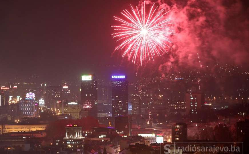 MUP KS pohvalio građane Sarajeva: Neočekivano mirna novogodišnja noć