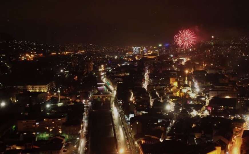 Ovako je Sarajevo izgledalo u ponoć: Fantastična novogodišnja bajka 