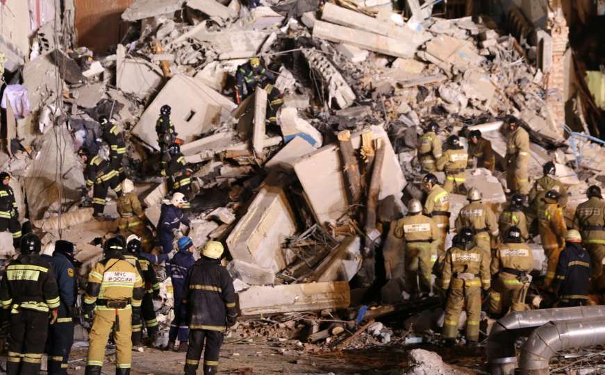 Broj poginulih u ruševinama stambene zgrade porastao na 37
