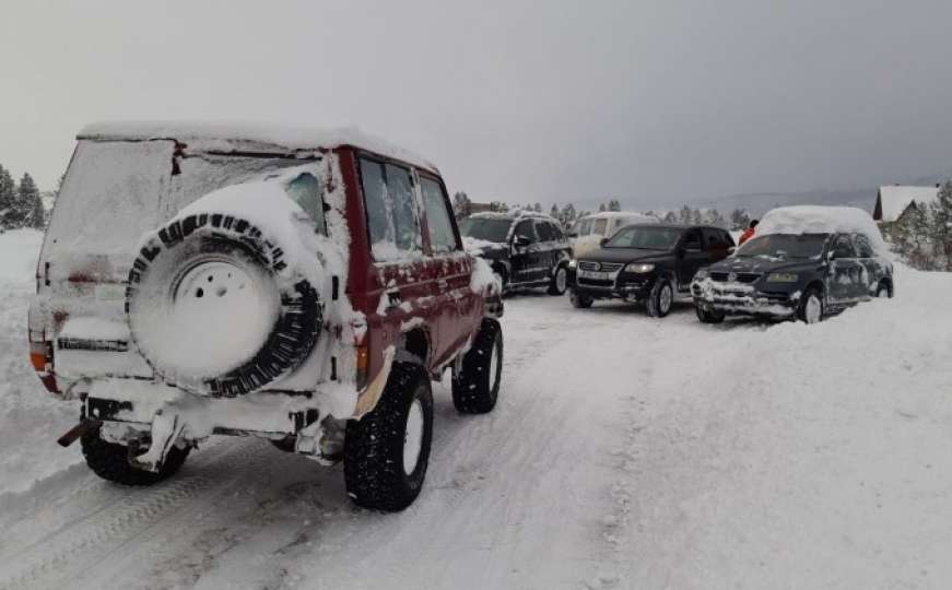 Zabranjen saobraćaj na regionalnom putu Mihajli-Blidinje zbog vjetra i snijega