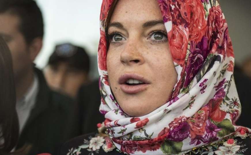 Lindsay Lohan od hidžaba do golotinje: "Ako si muslimanka ne možeš ovo objavljivati"
