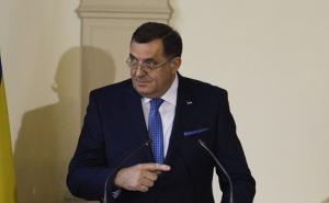 Dodik: Nema nikakvih koalicija, idemo kao reprezentacija RS sa dresom i zastavom