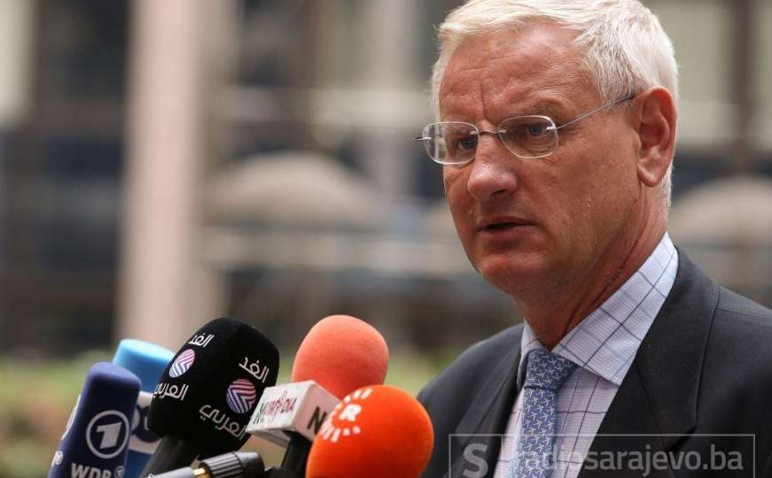 Carl Bildt objavio fotografiju s komentarom koji je zaprepastio Bosance i Hercegovce