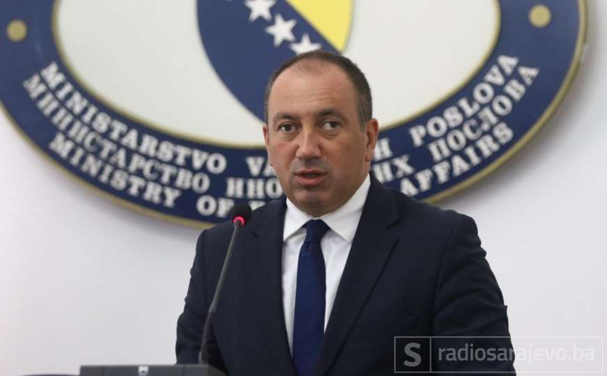 Crnadak: Zbog situacije u RS tražimo smjenu ministra Dragana Lukača