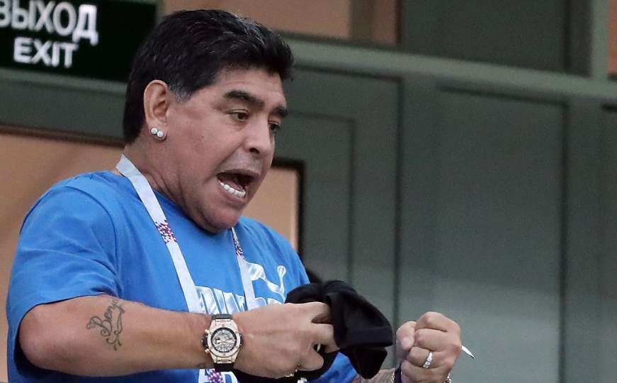 Diego Maradona hitno prevezen u bolnicu