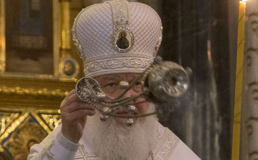 Patrijarh moskovski: Crkva nije protiv napretka, ali pametni telefoni vode Antihristu