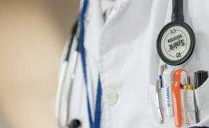 Tri doktorice iz Brčkog koristile zvanje koje nisu imale: Prijeti im zatvorska kazna