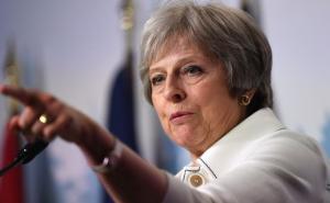Theresa May 'preživjela' glasanje: 325 poslanika je podržalo
