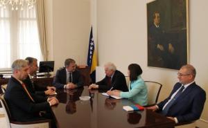 Komšić i Ivantcov: Unaprijediti saradnju BiH i Rusije